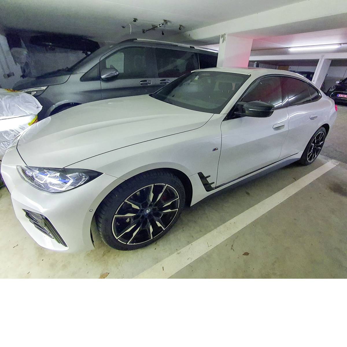 BMW i4 M50
